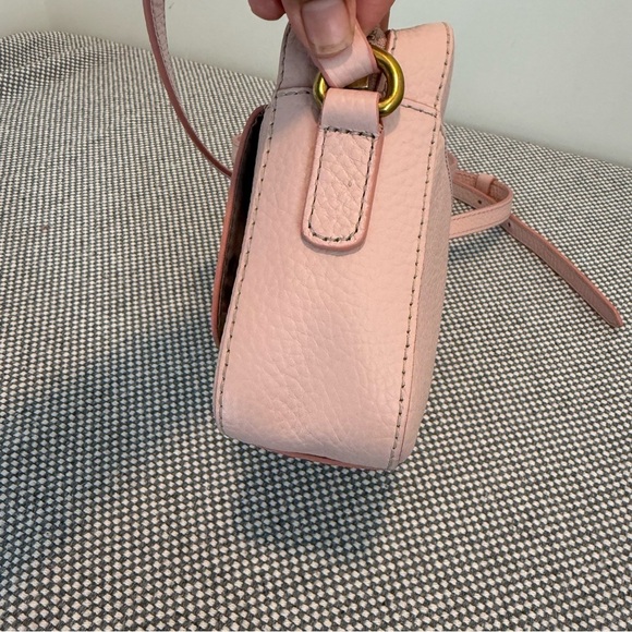 Fossil Pink Pebble Leather Crossbody Bag Purse - Picture 7 of 12